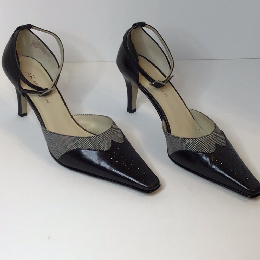 AK ANNE KLEIN SQUARE TOE  BLACK LEATHER ON PLAID HEELS SHOES SZ 6.5 M
